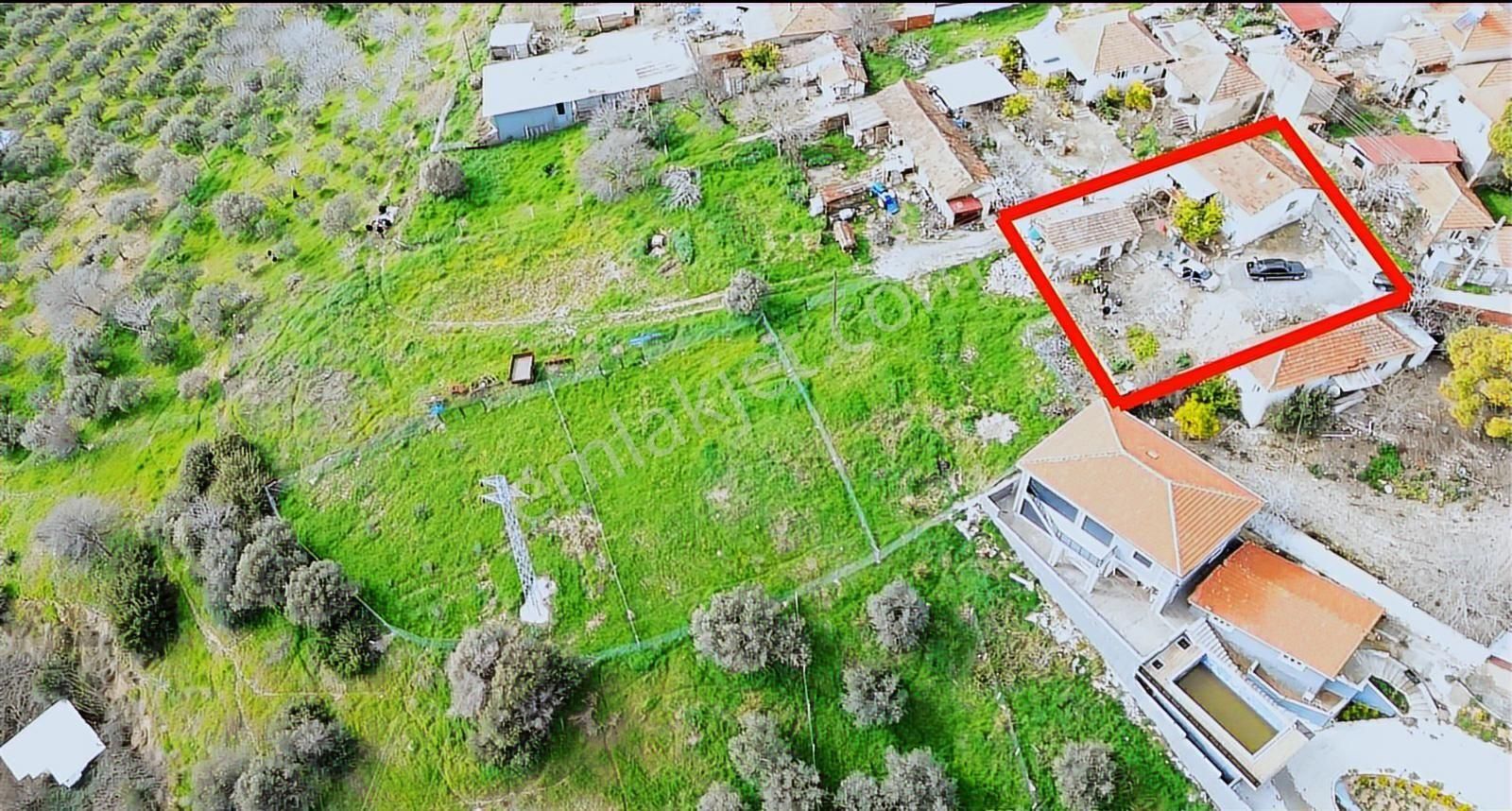 Torbalı Saipler'de Evi Olan Köyiçi İmarlı Satılık 467 M² Arsa