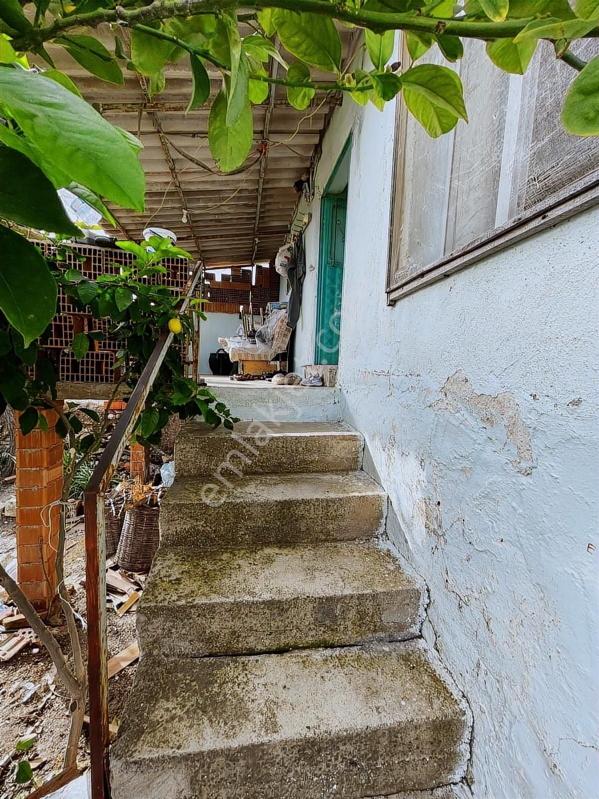 Torbalı Saipler'de Evi Olan Köyiçi İmarlı Satılık 467 M² Arsa - Görsel 23