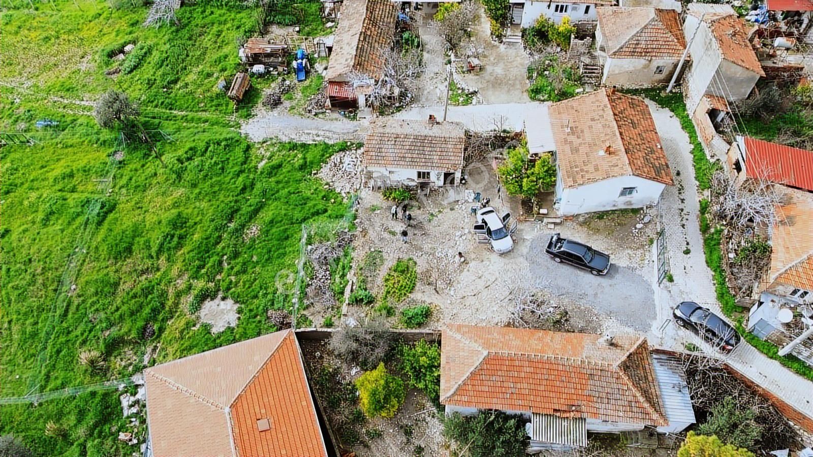 Torbalı Saipler'de Evi Olan Köyiçi İmarlı Satılık 467 M² Arsa - Görsel 21