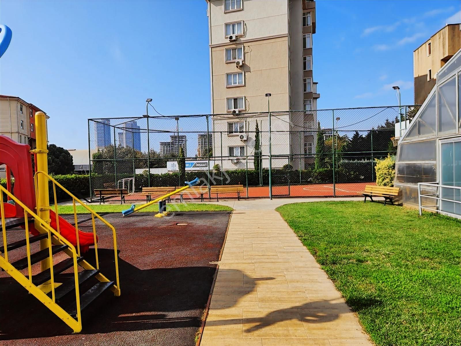 Kartal Park34 Sitesinde Deniz Manzaralı 3+1 Kiralık Daire - Görsel 15