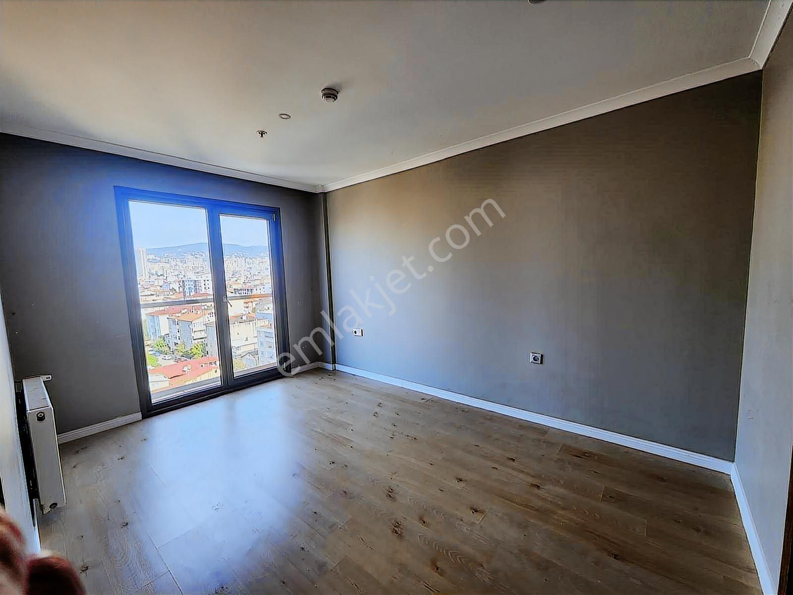 Kartal Park34 Sitesinde Deniz Manzaralı 3+1 Kiralık Daire - Görsel 2