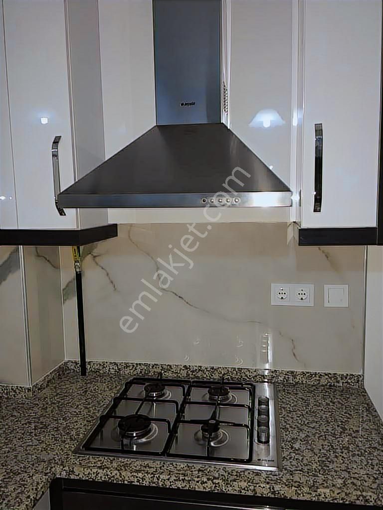 Atatürk Ortaokulu Yakını***3+1**150m2 ** Ferah Daire - Görsel 2