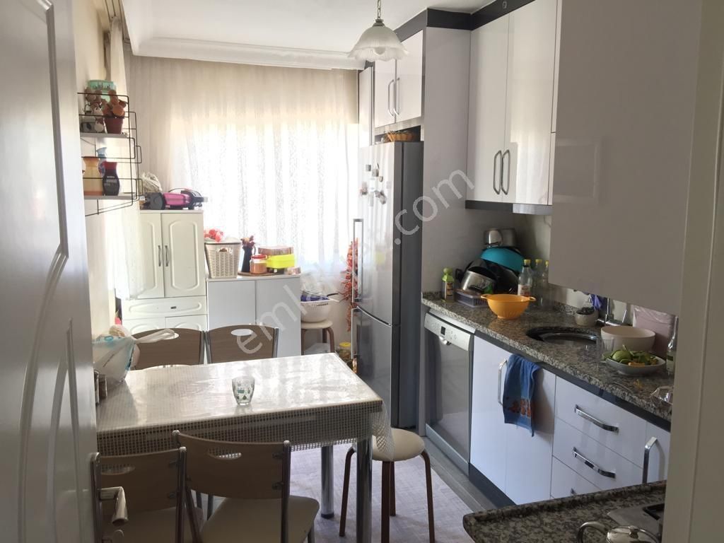 Atatürk Ortaokulu Yakını***3+1**150m2 ** Ferah Daire - Görsel 13