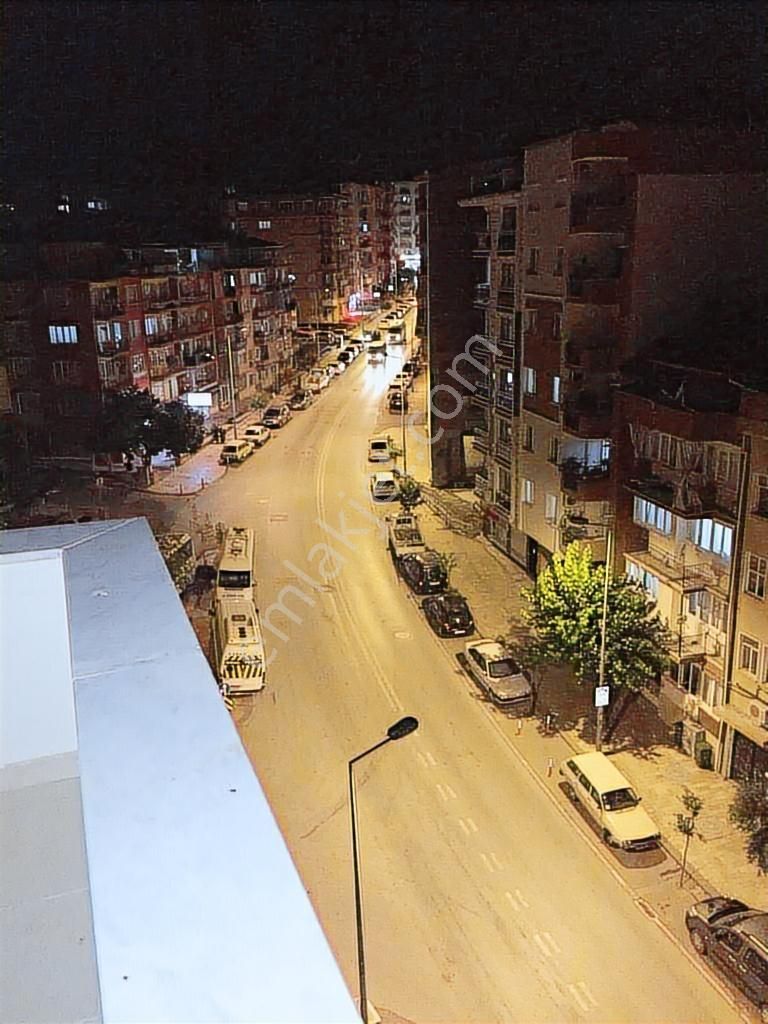 Atatürk Ortaokulu Yakını***3+1**150m2 ** Ferah Daire - Görsel 8