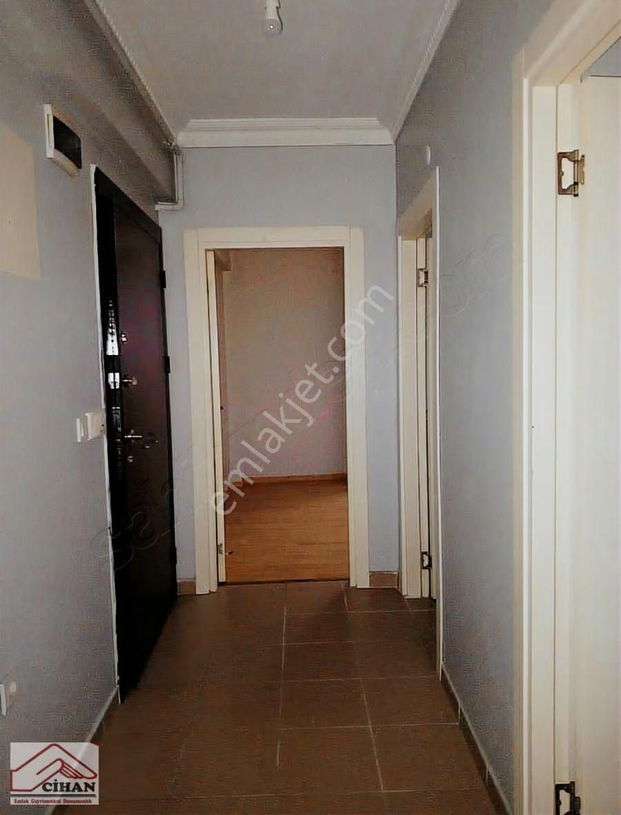 Çobançeşmede Müstakil Tadında, Bahçeli & Ayrı Mutfaklı 1+1 - Görsel 9