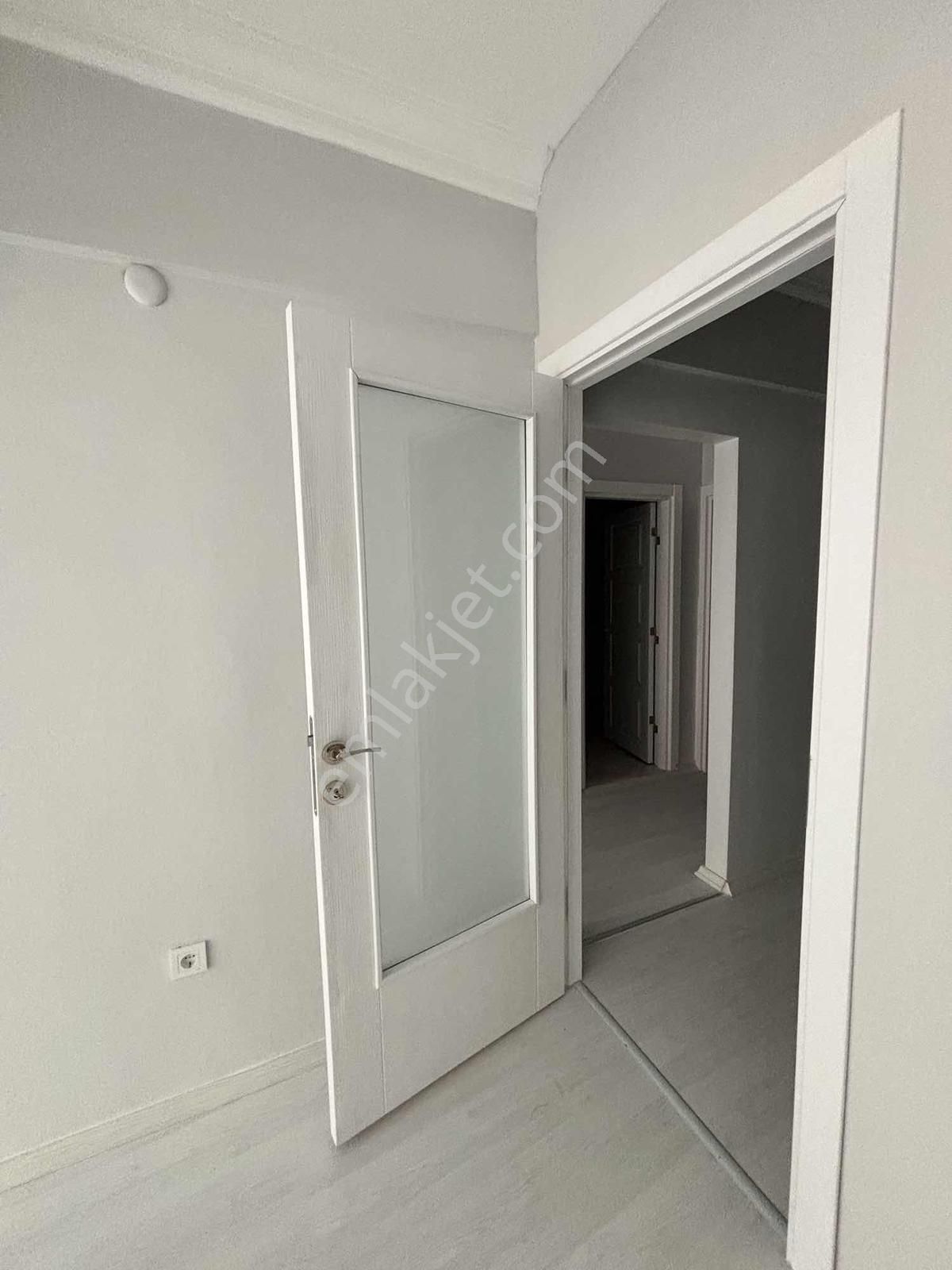 Beyoğlu Kadı Mehmet Efendi Mahallesinde Satılık 2+1 Boş Daire - Görsel 12