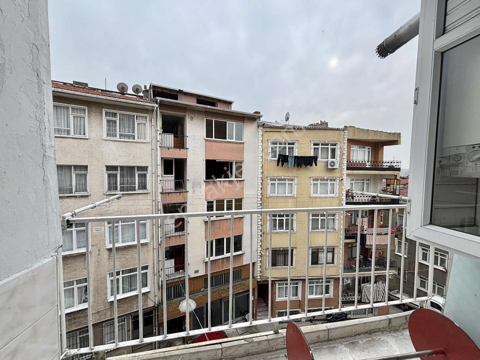 Beyoğlu Kadı Mehmet Efendi Mahallesinde Satılık 2+1 Boş Daire - Görsel 22