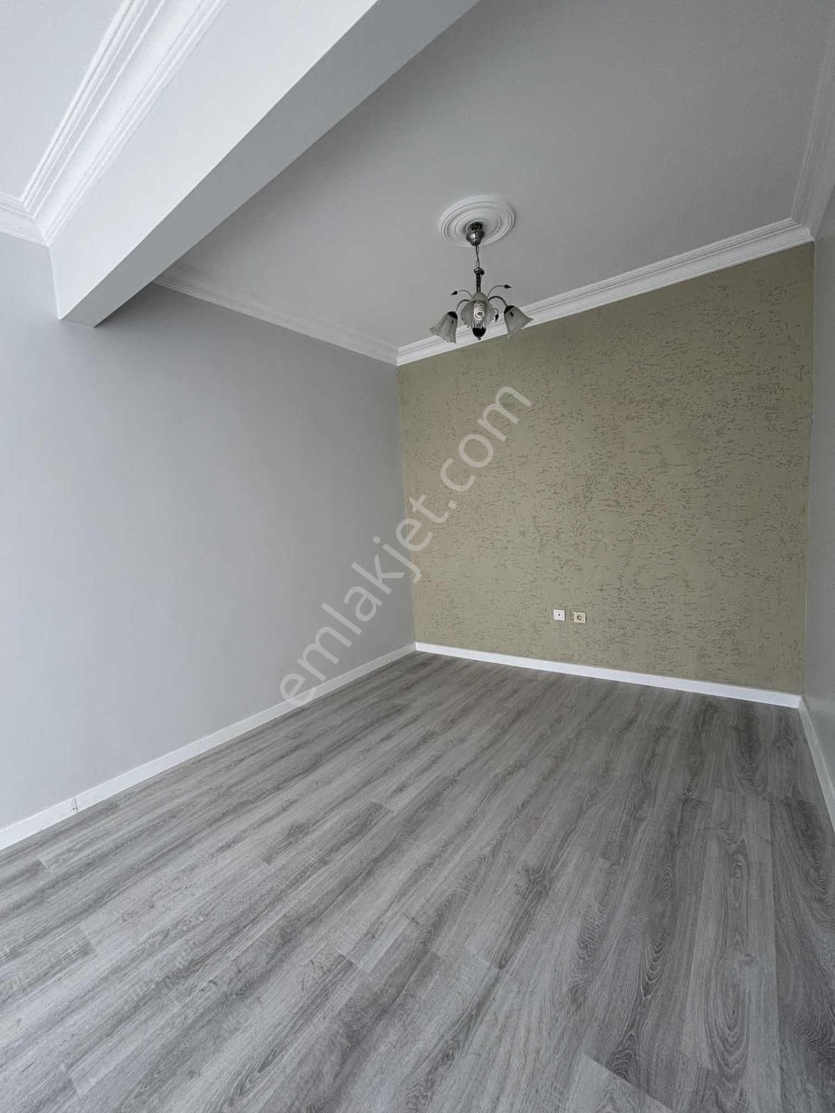 Beyoğlu Kadı Mehmet Efendi'de Satılık 1+1 Yenilenmiş Boş Daire - Görsel 20