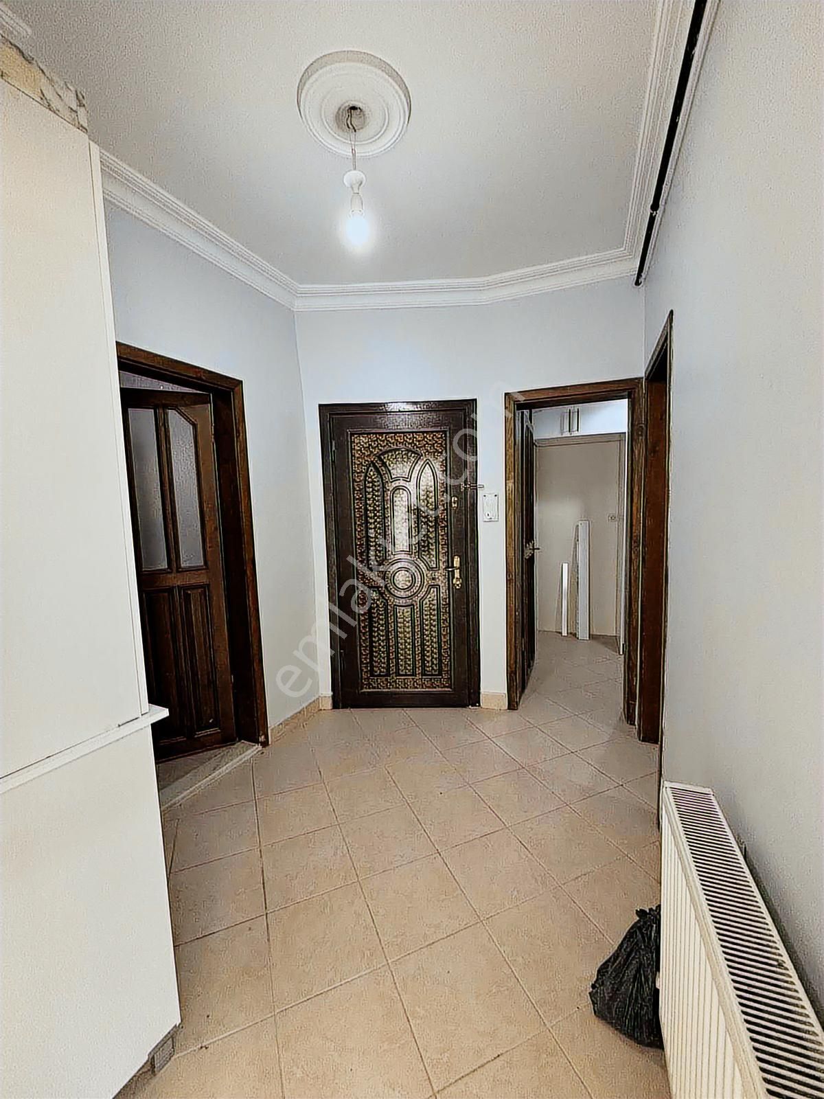 Beyoğlu Kadı Mehmet Efendi'de Satılık 1+1 Yenilenmiş Boş Daire - Görsel 11