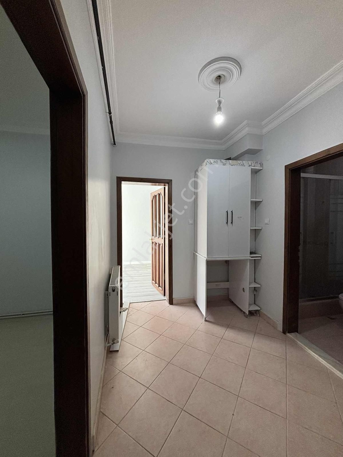 Beyoğlu Kadı Mehmet Efendi'de Satılık 1+1 Yenilenmiş Boş Daire - Görsel 17