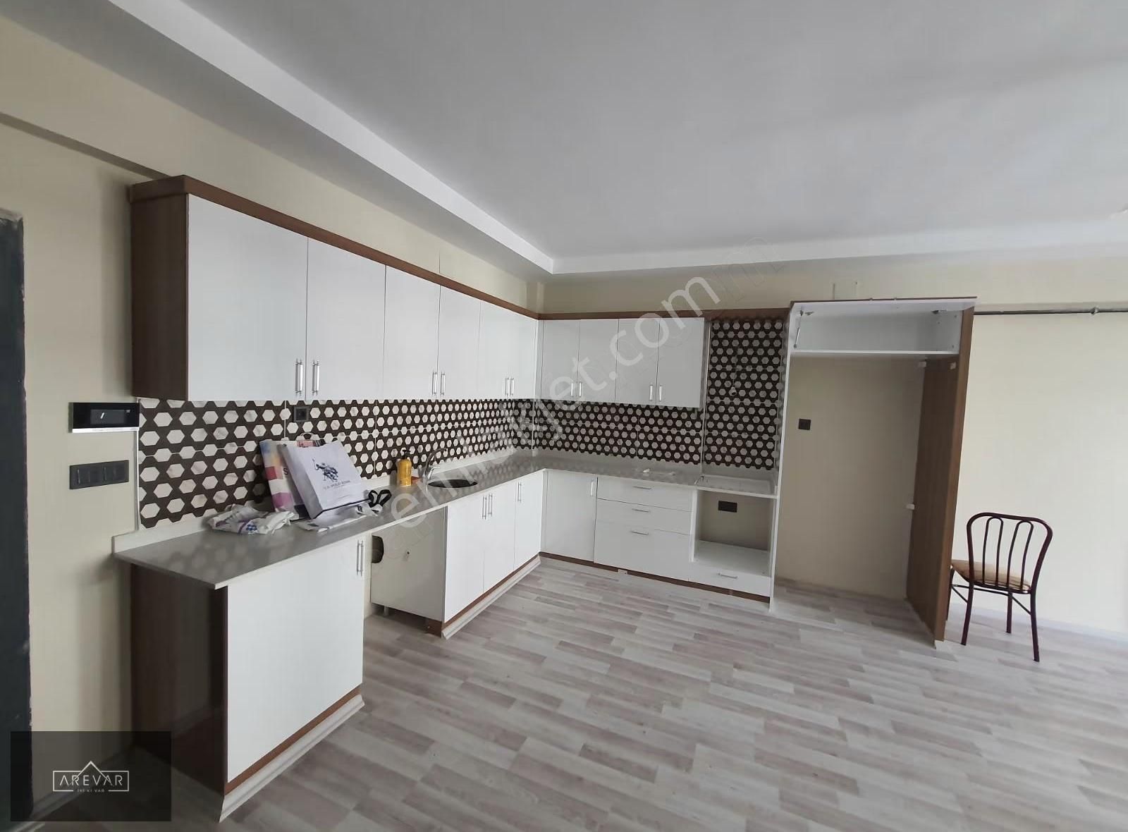 Coşkun İbili'den Sibel Towers'ta Satılık Arakat 2+1 Daire - Görsel 8