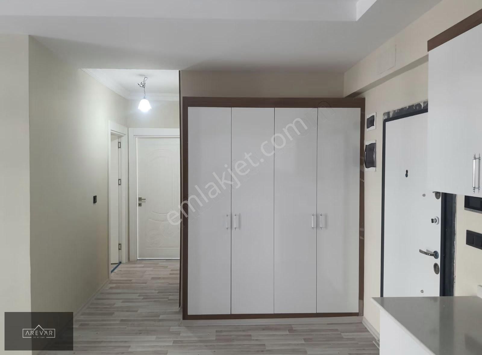 Coşkun İbili'den Sibel Towers'ta Satılık Arakat 2+1 Daire - Görsel 27