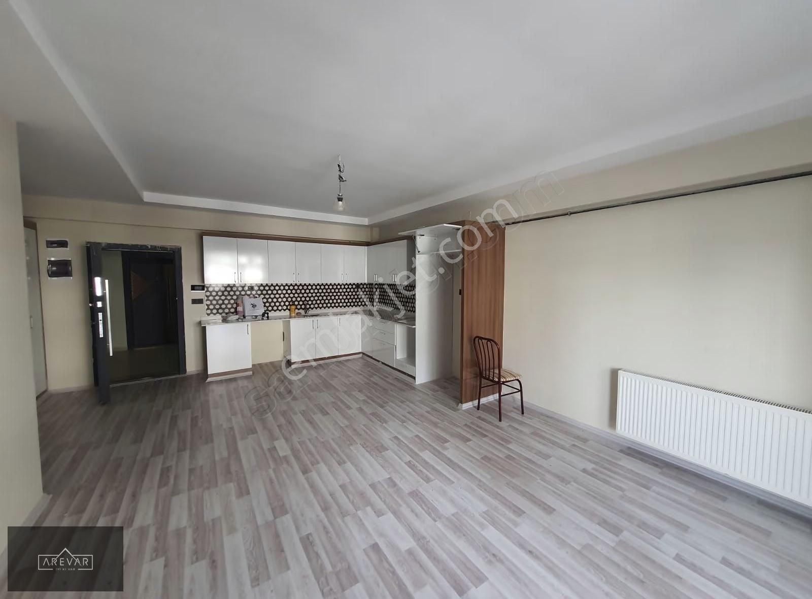 Coşkun İbili'den Sibel Towers'ta Satılık Arakat 2+1 Daire - Görsel 10