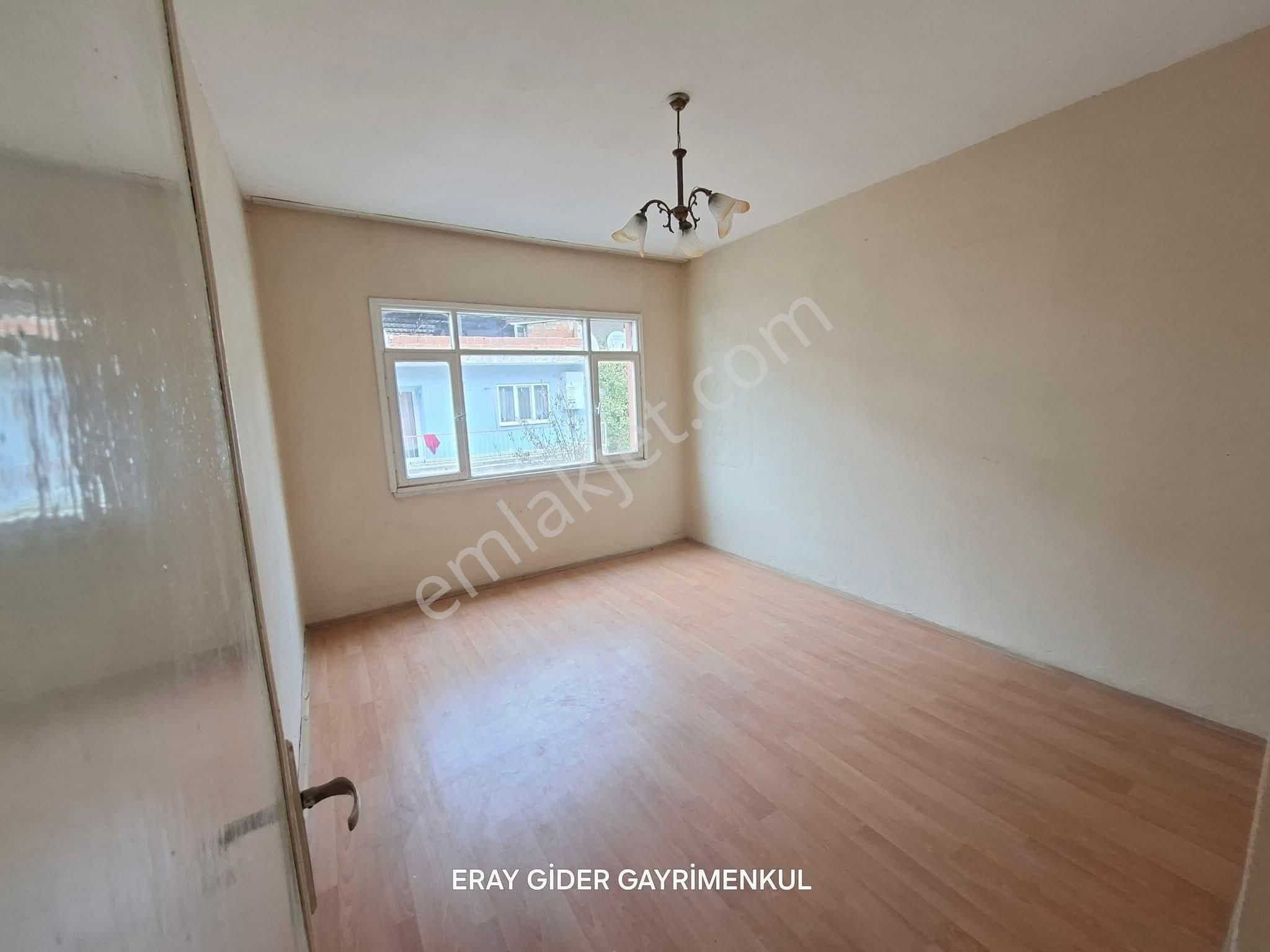 Zafer Mahallesi-pazar Yanı-köşe Başı-banyo -mutfak Yeni Yapılı - Görsel 13