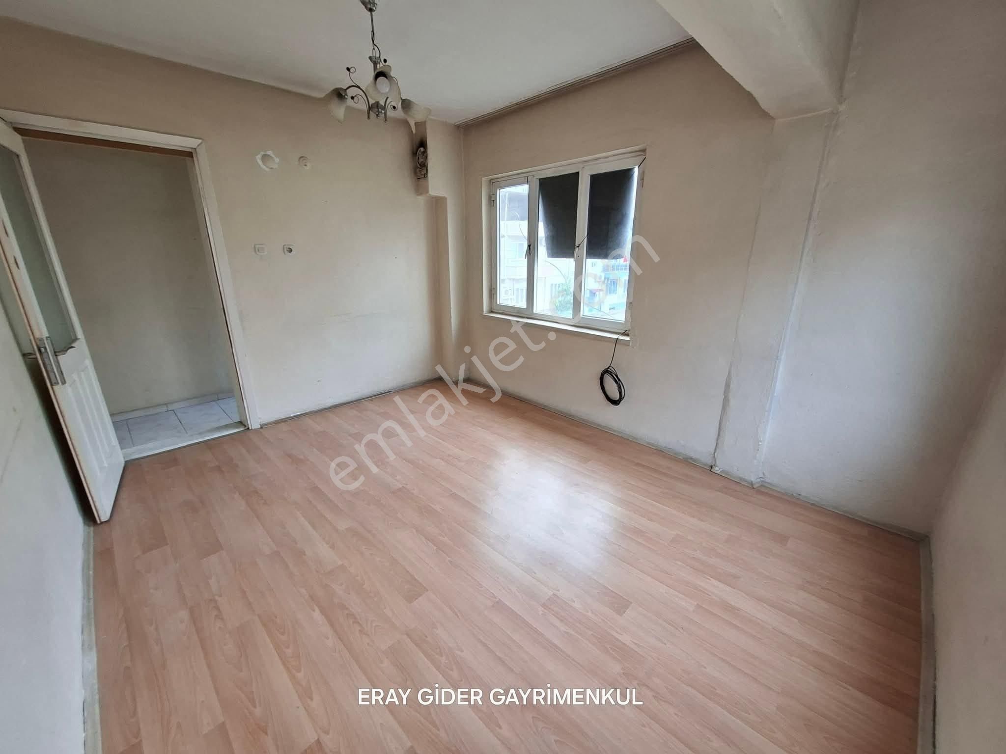 Zafer Mahallesi-pazar Yanı-köşe Başı-banyo -mutfak Yeni Yapılı - Görsel 18