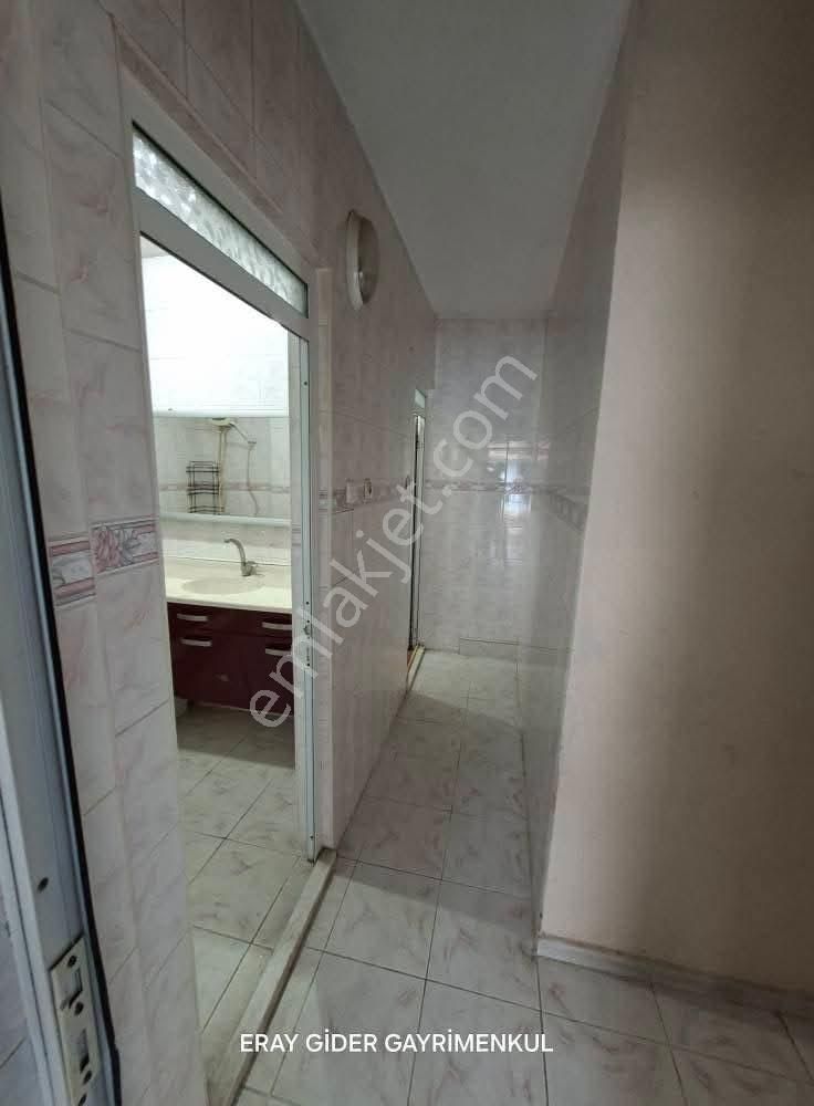 Zafer Mahallesi-pazar Yanı-köşe Başı-banyo -mutfak Yeni Yapılı - Görsel 9