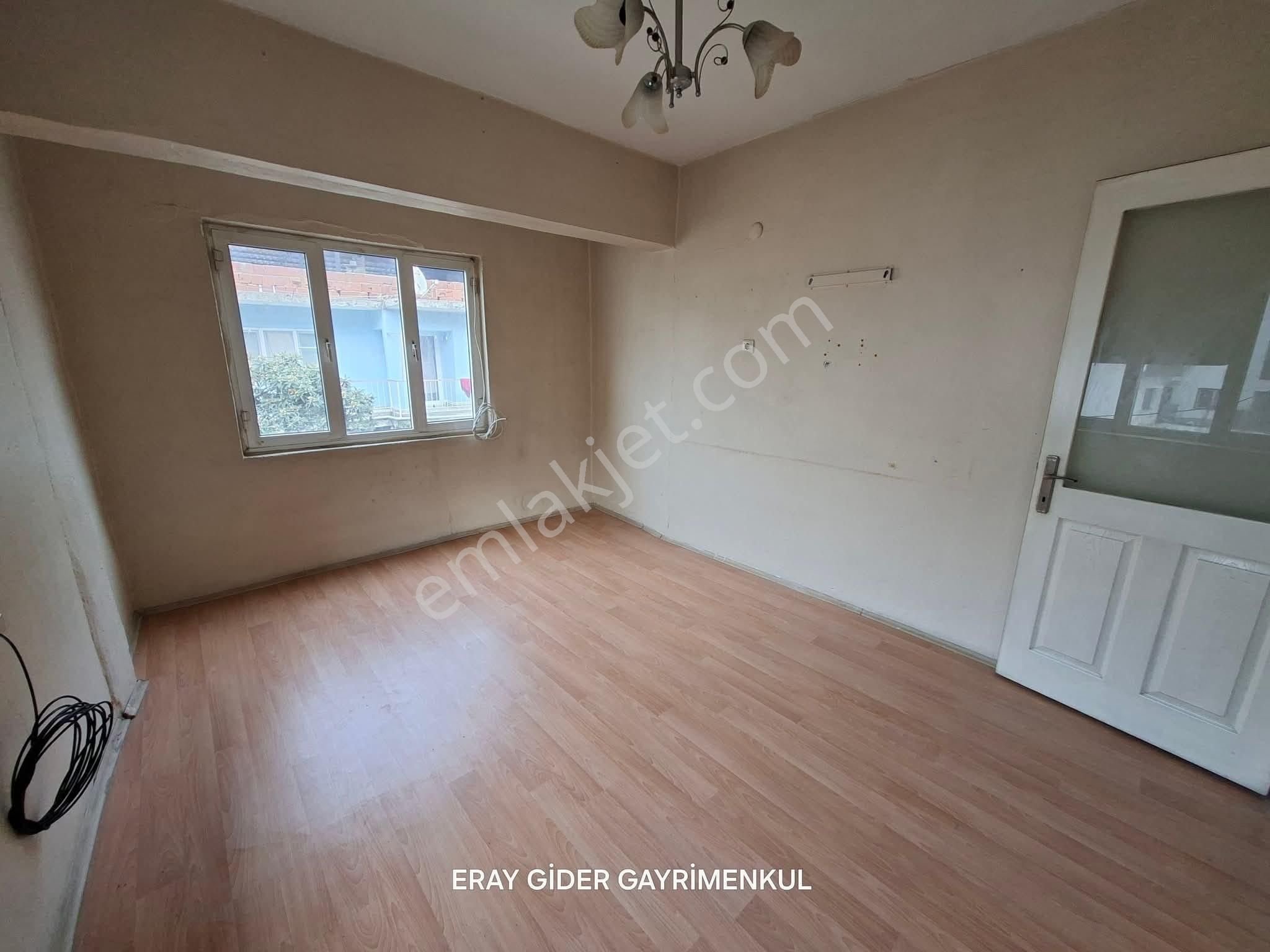 Zafer Mahallesi-pazar Yanı-köşe Başı-banyo -mutfak Yeni Yapılı - Görsel 15