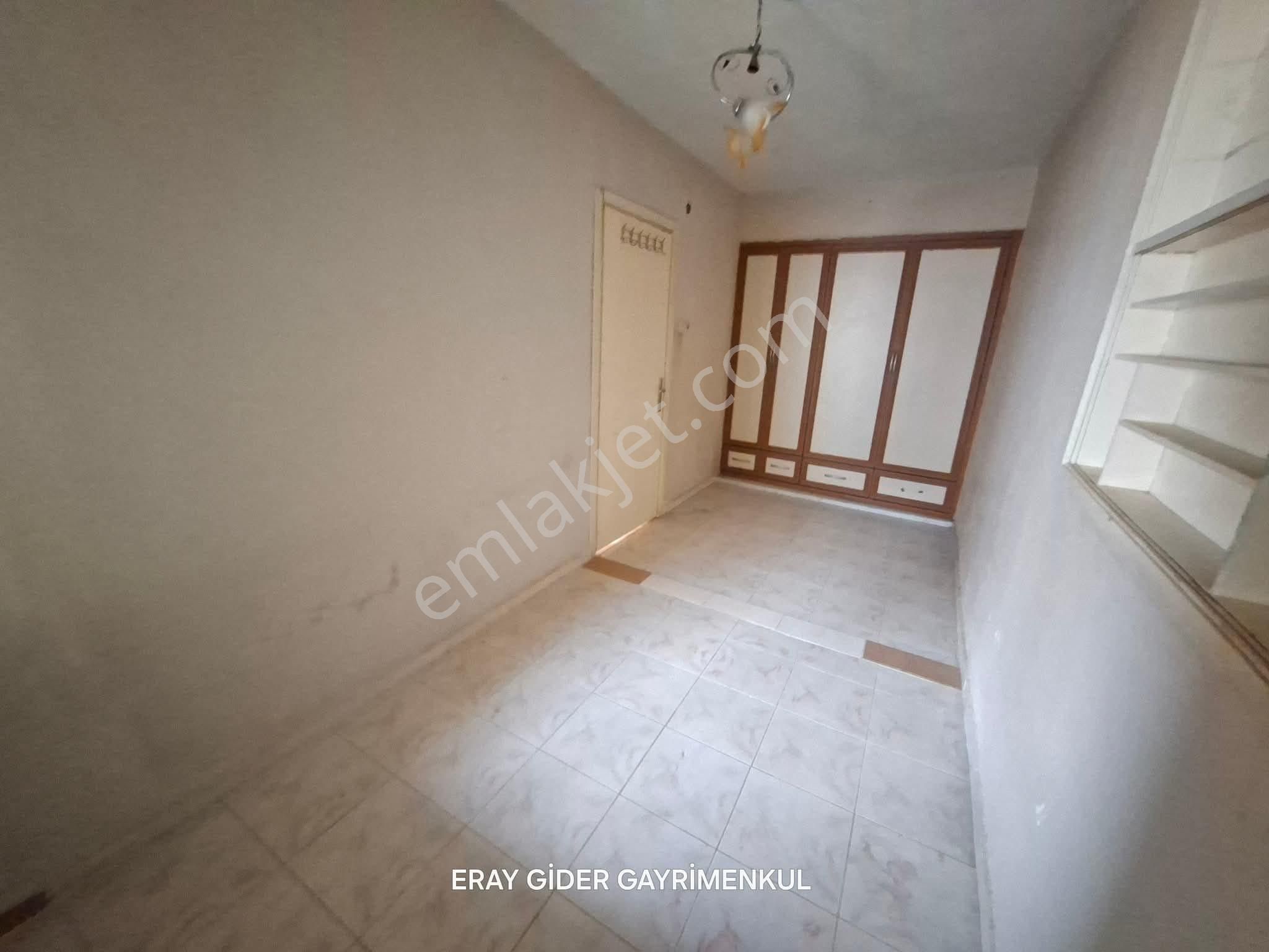 Zafer Mahallesi-pazar Yanı-köşe Başı-banyo -mutfak Yeni Yapılı - Görsel 12