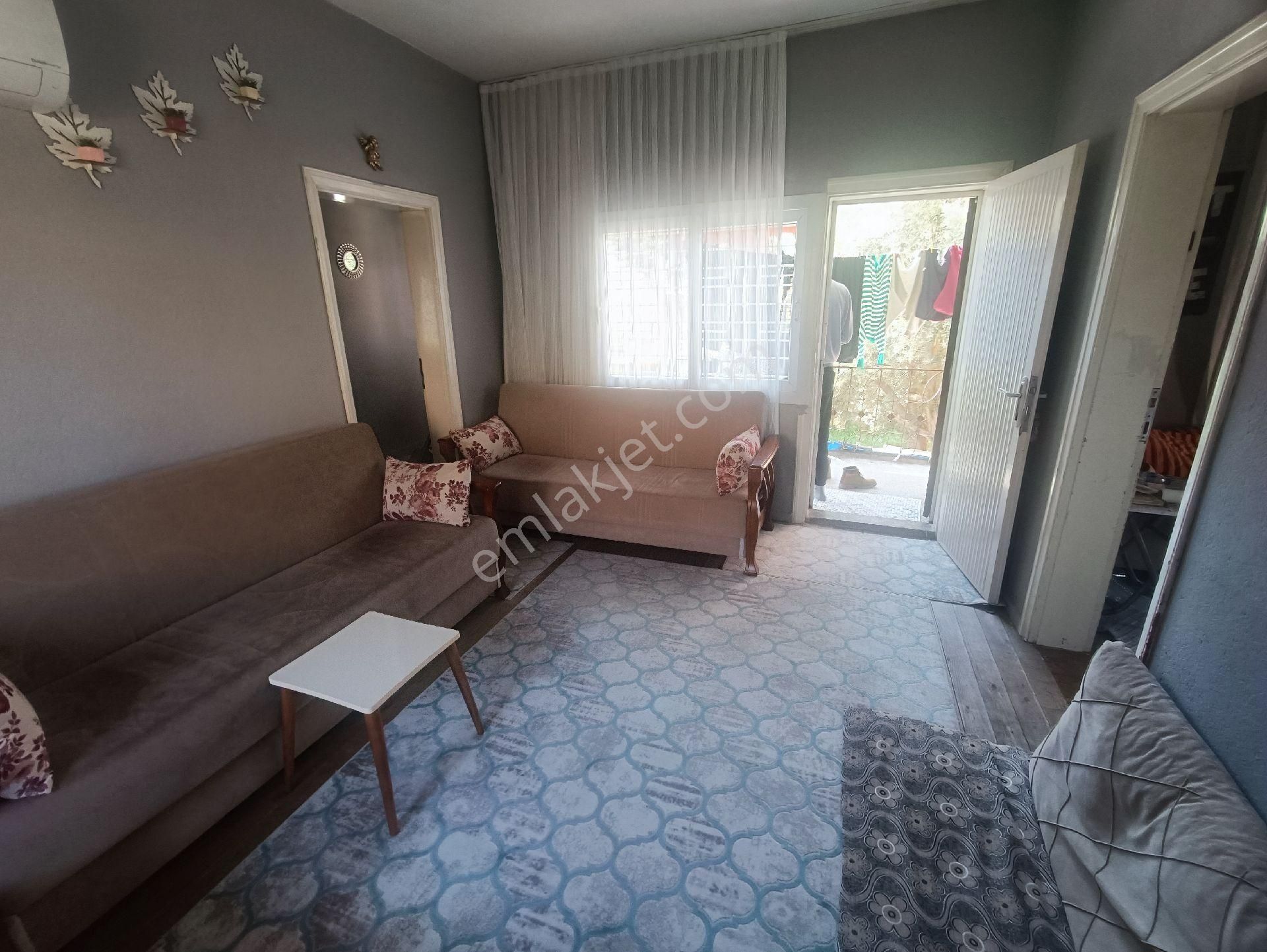 Mersin Sağlık Mahallesi 2 Katlı Müstakil Komple Satılık - Görsel 11