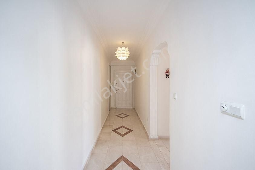 Alanya Oba’da Denize 50 Metre İkamete Uygun 2+1 Satılık Daire - Görsel 14