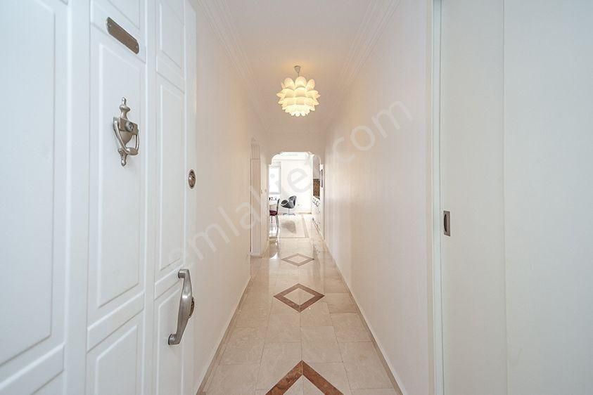 Alanya Oba’da Denize 50 Metre İkamete Uygun 2+1 Satılık Daire - Görsel 13