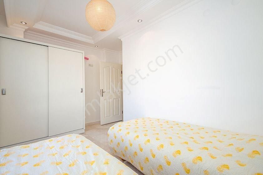 Alanya Oba’da Denize 50 Metre İkamete Uygun 2+1 Satılık Daire - Görsel 12