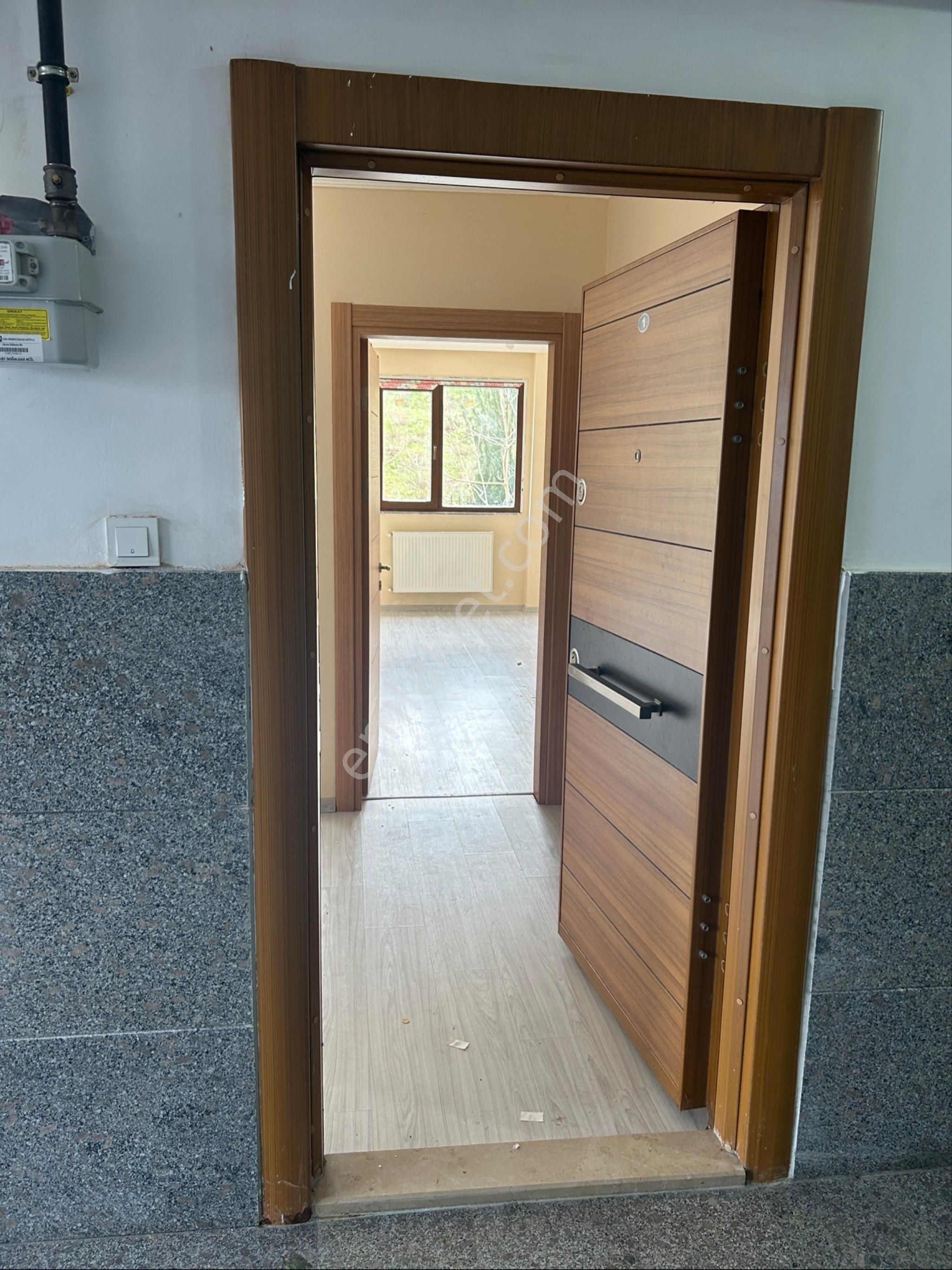 Trabzon Pelitli De Satılık 1+1 Daire - Görsel 8