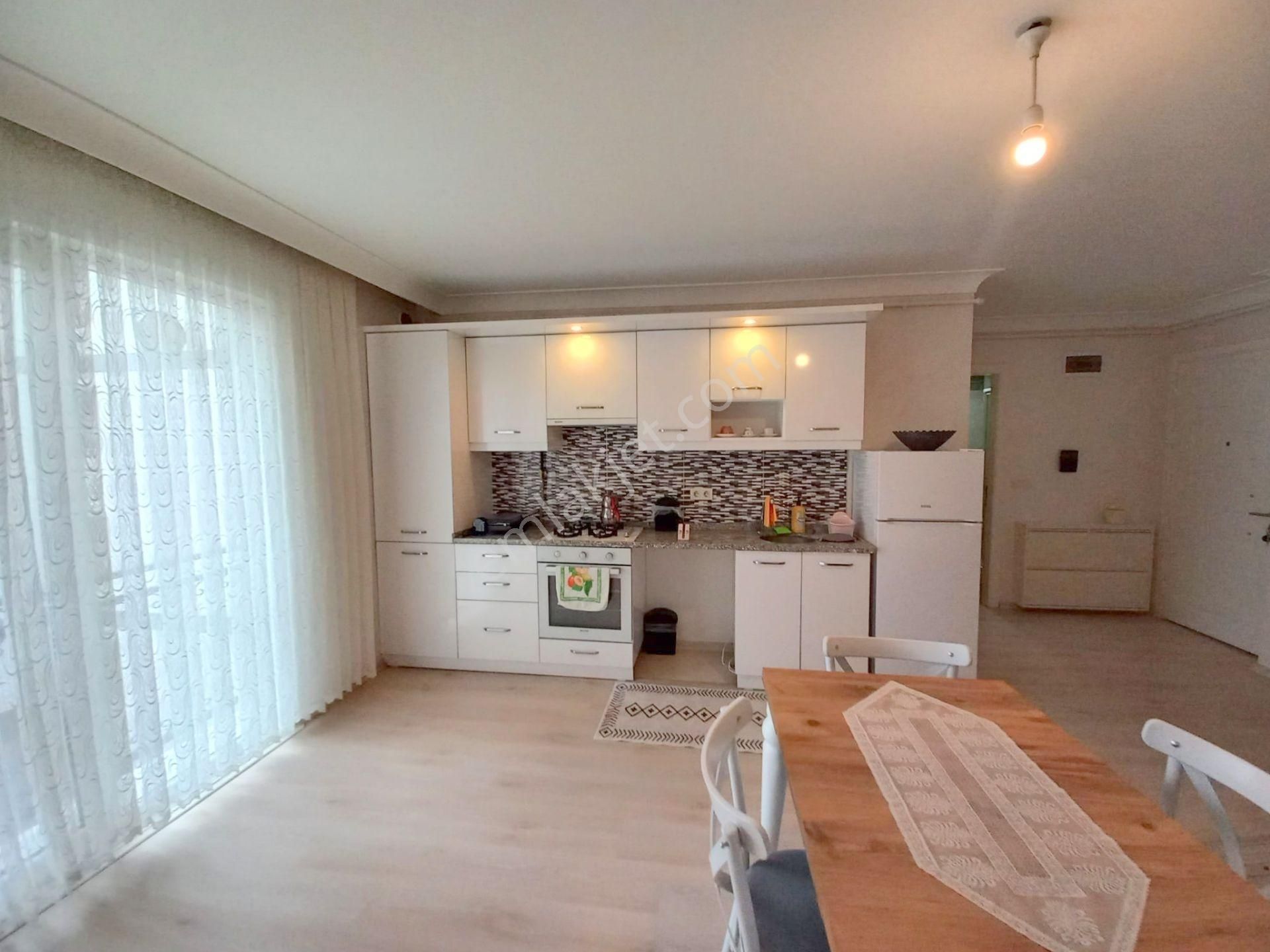 Mertcan'dan Şeyhli Mah. İskanlı Ara Kat Ferah 1+1 Fırsat Daire - Görsel 4