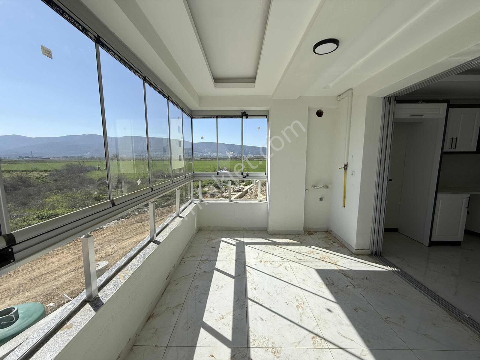 Uygan'dan Muratbey Mah. 3+1 155m² Yeni Gelişen Mevkii Arakat - Görsel 12