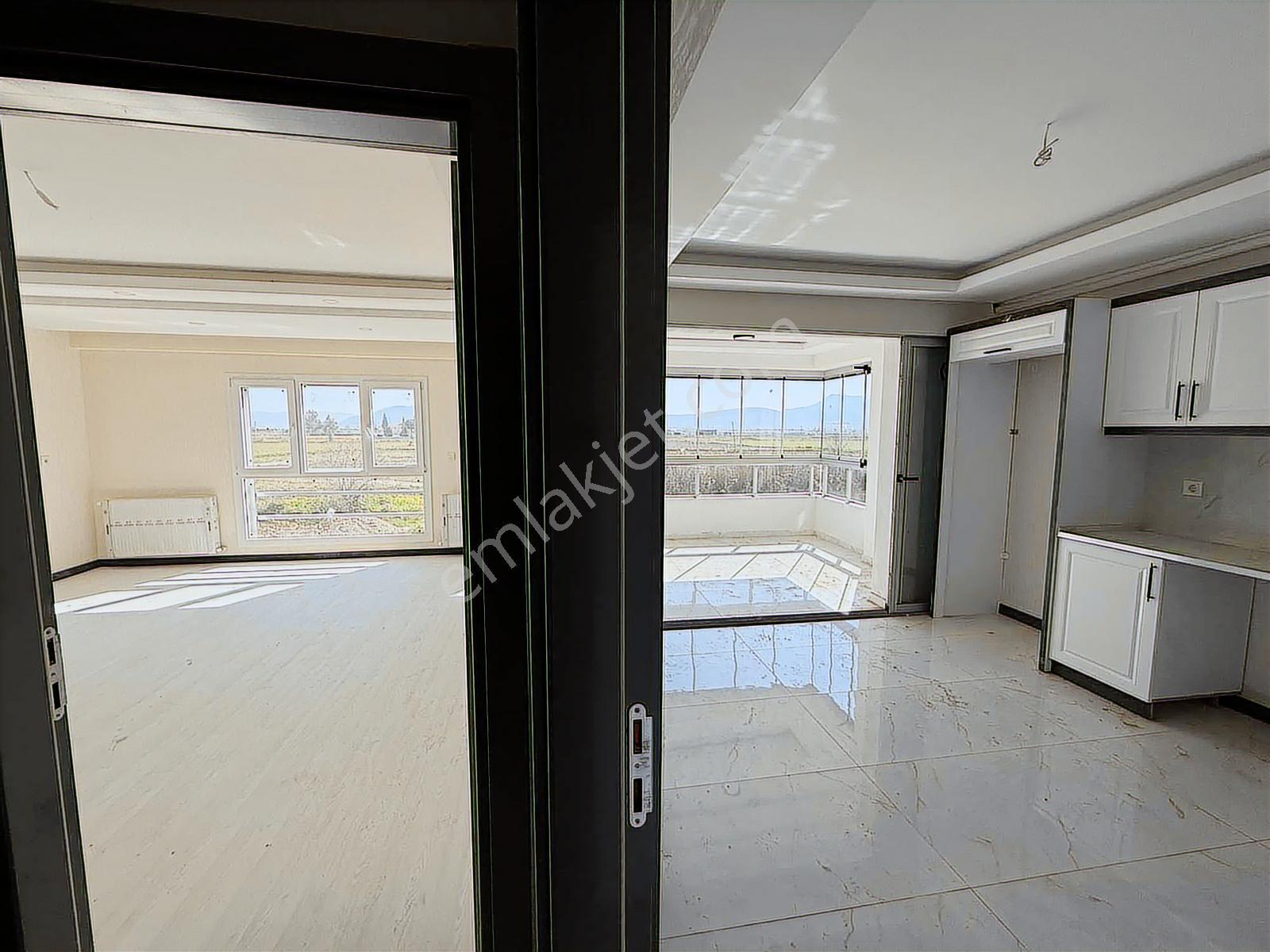 Uygan'dan Muratbey Mah. 3+1 155m² Yeni Gelişen Mevkii Arakat - Görsel 11