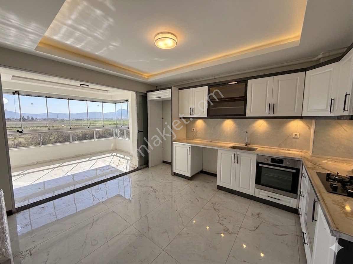 Uygan'dan Muratbey Mah. 3+1 155m² Yeni Gelişen Mevkii Arakat