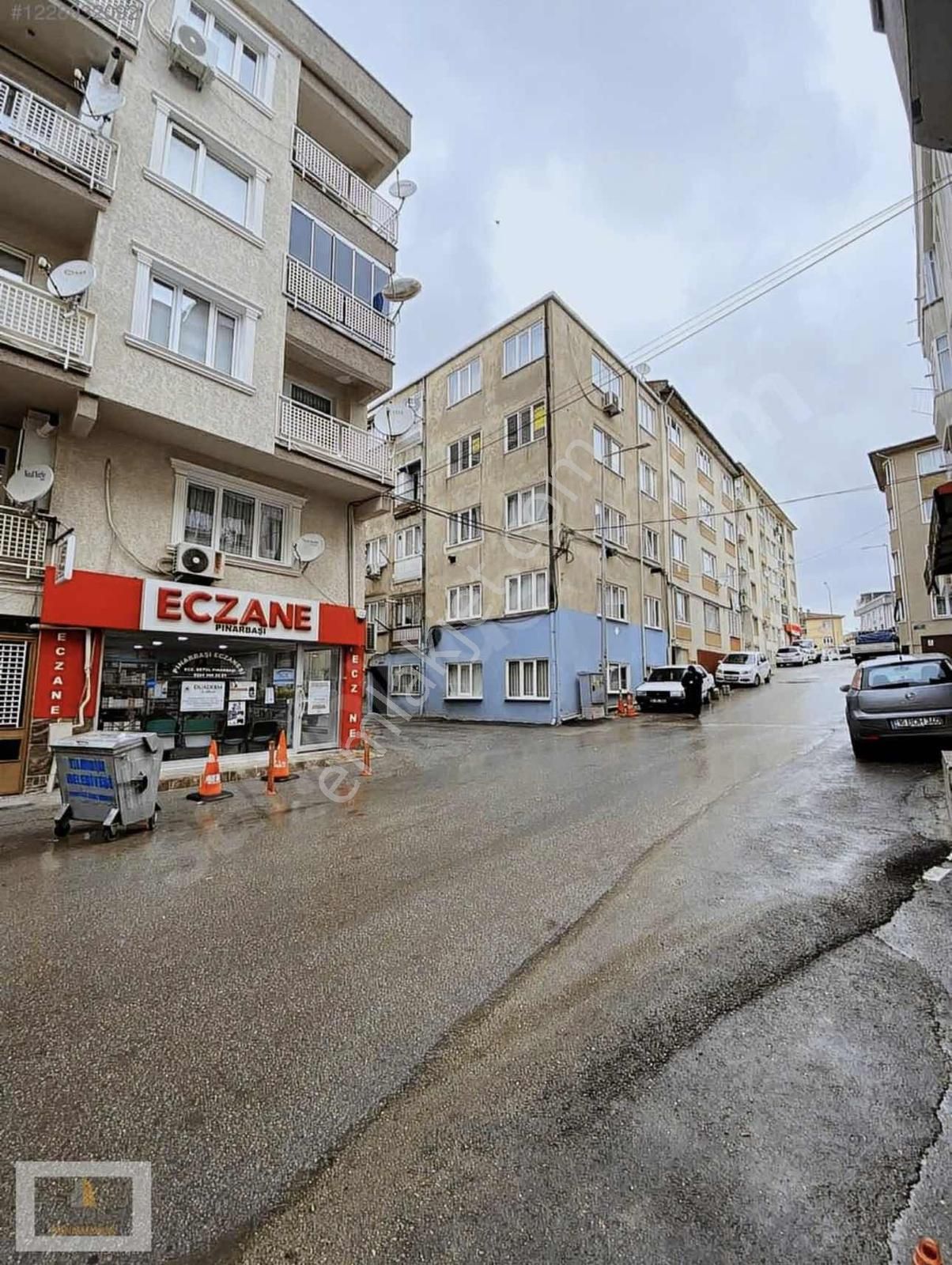 Metroya 4 Dk Mesafede 2+1 Ara Kat 90m2 Bakımlı Kiralık Daire - Görsel 25