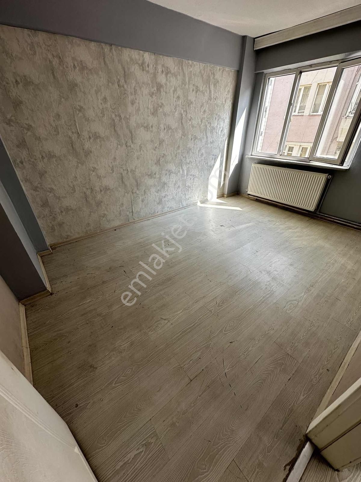 Metroya 4 Dk Mesafede 2+1 Ara Kat 90m2 Bakımlı Kiralık Daire - Görsel 15