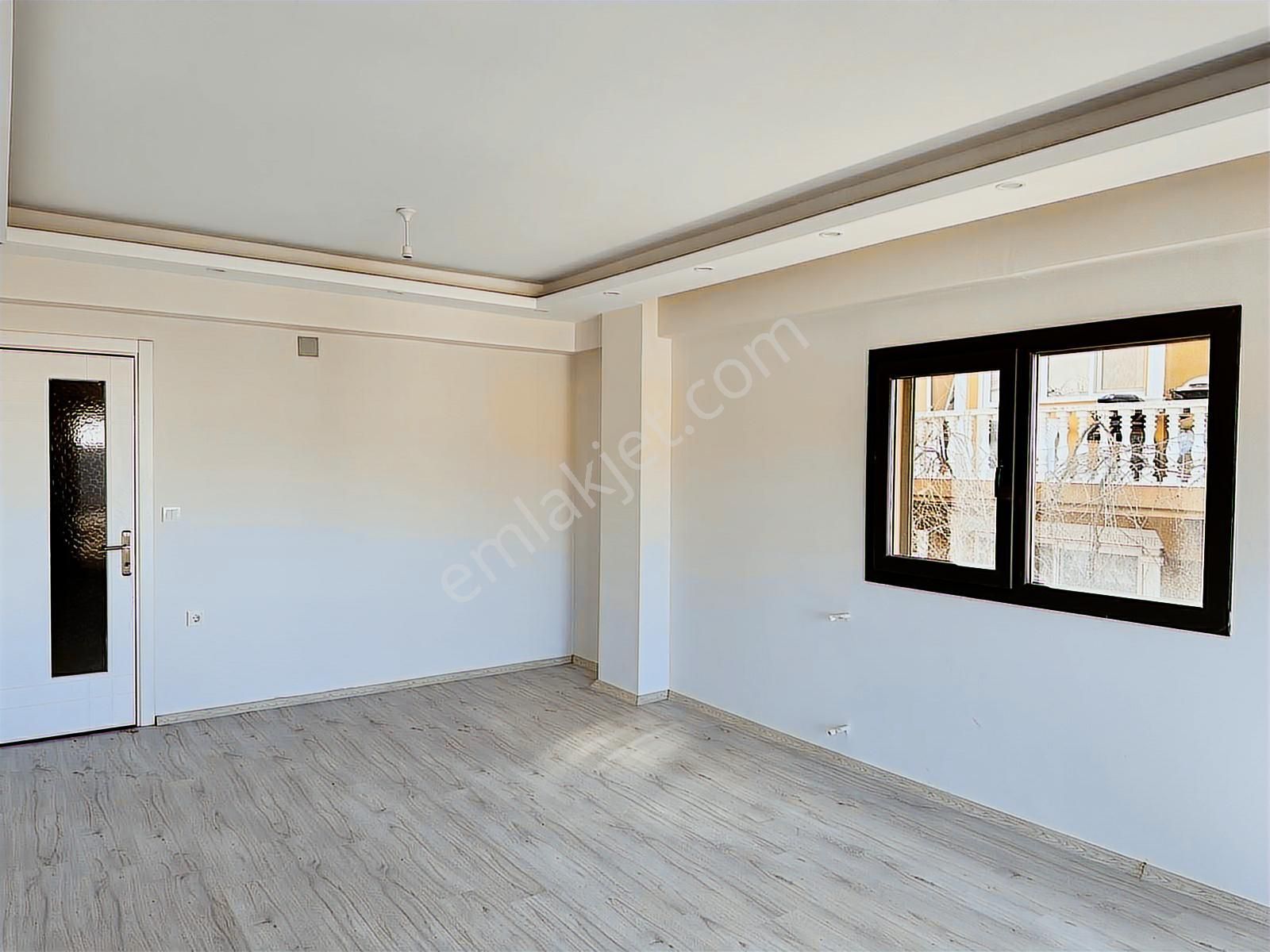 Foça Kazım Dirik Mah. Kiralık 3+1 Dubleks Daire - Görsel 12