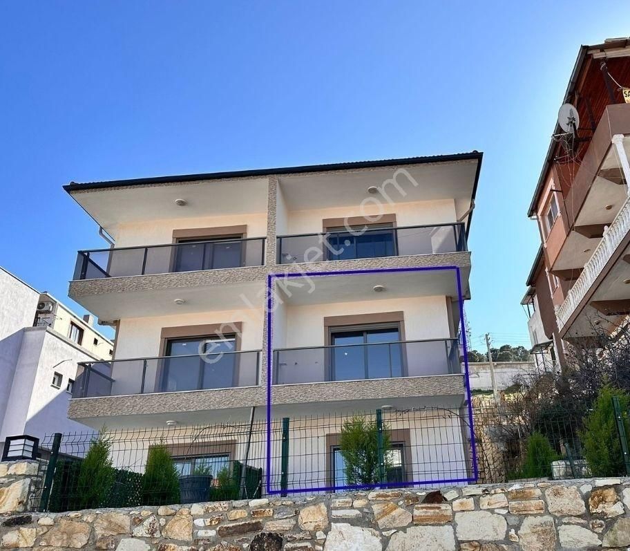 Foça Kazım Dirik Mah. Kiralık 3+1 Dubleks Daire - Görsel 6