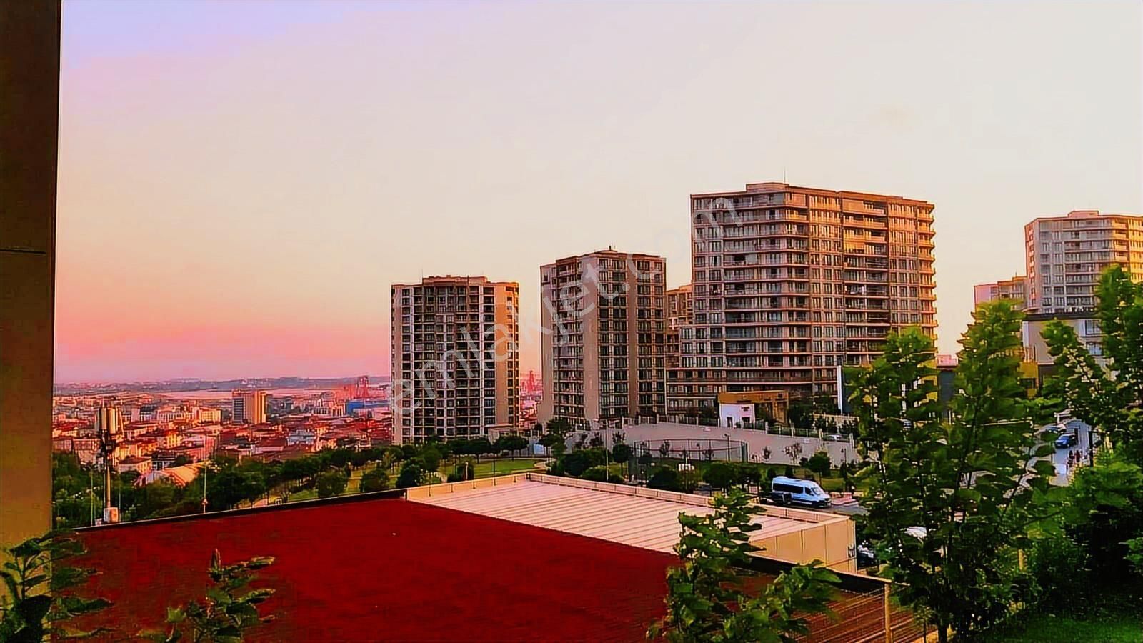 Chn Group'tan Evora İstanbul D Parsel Kısmi Deniz Manzaralı 1+1