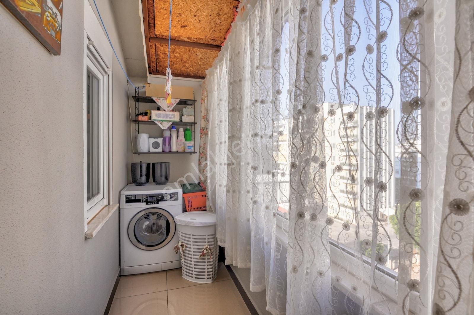 Yenigünde Şık Tasarımlı 5+1 Dubleks İki Daire Olarak Kullanım - Görsel 7