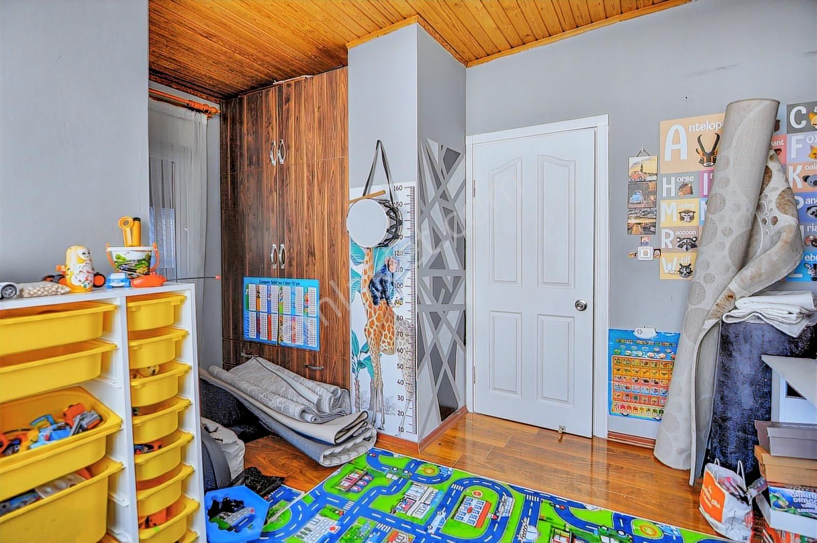 Yenigünde Şık Tasarımlı 5+1 Dubleks İki Daire Olarak Kullanım - Görsel 35