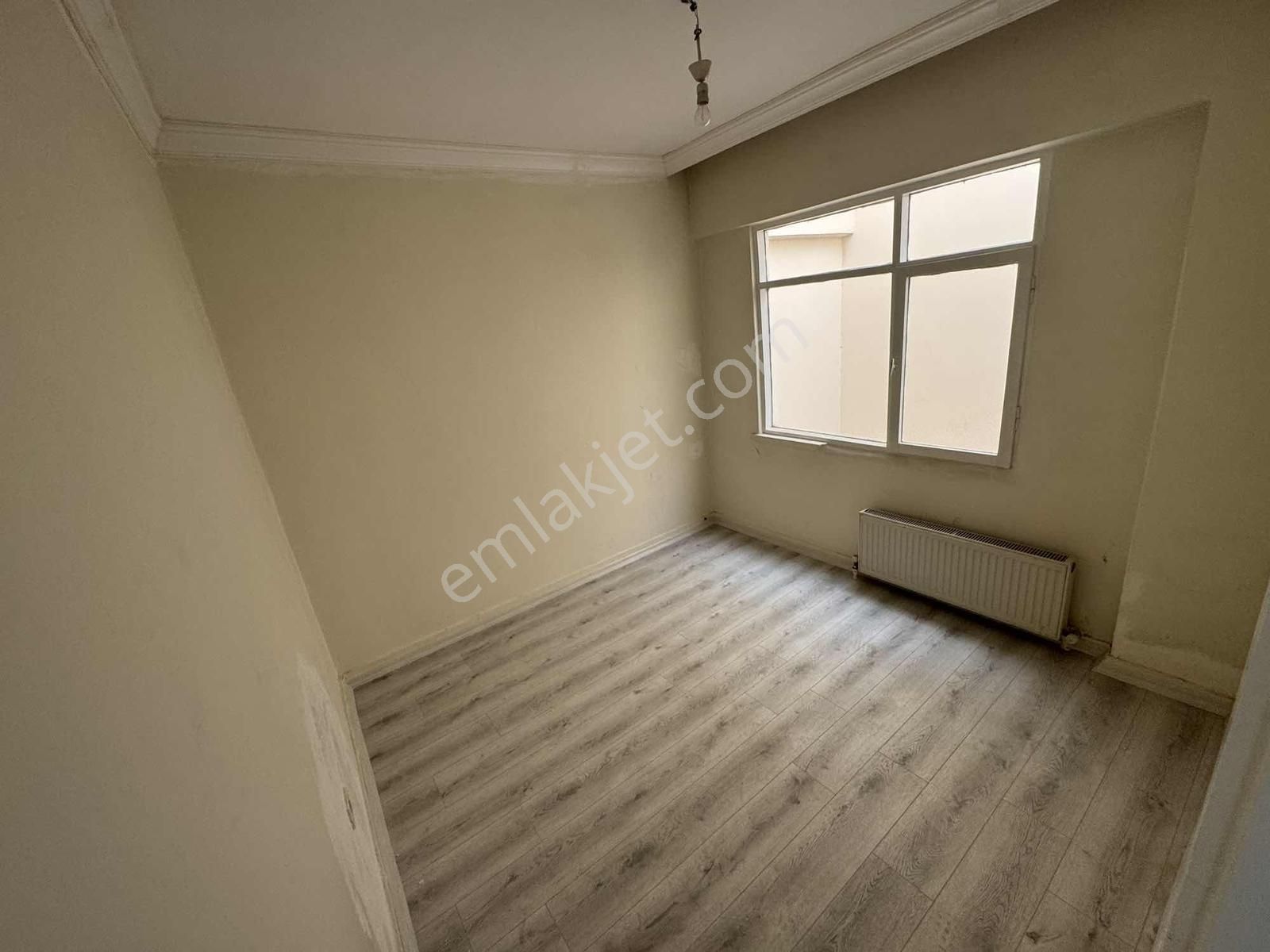 Tepebaşında Cadde Sırtı Metro Yakını Kiralık Daire - Görsel 4