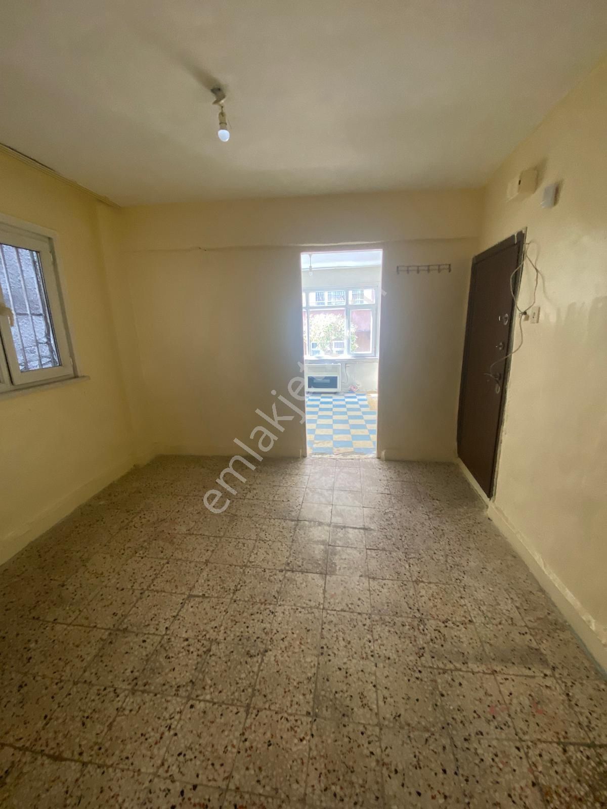 Tuna Mah. 2+1 Doğalgaz Sobalı 1. Kat Kiralık Daire - Görsel 7
