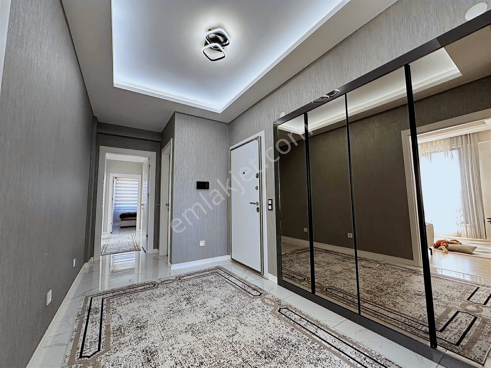 Kumköprü Balçelebi Caddesinde 150 M² Ferah 4+1 Satılık Daire - Görsel 3
