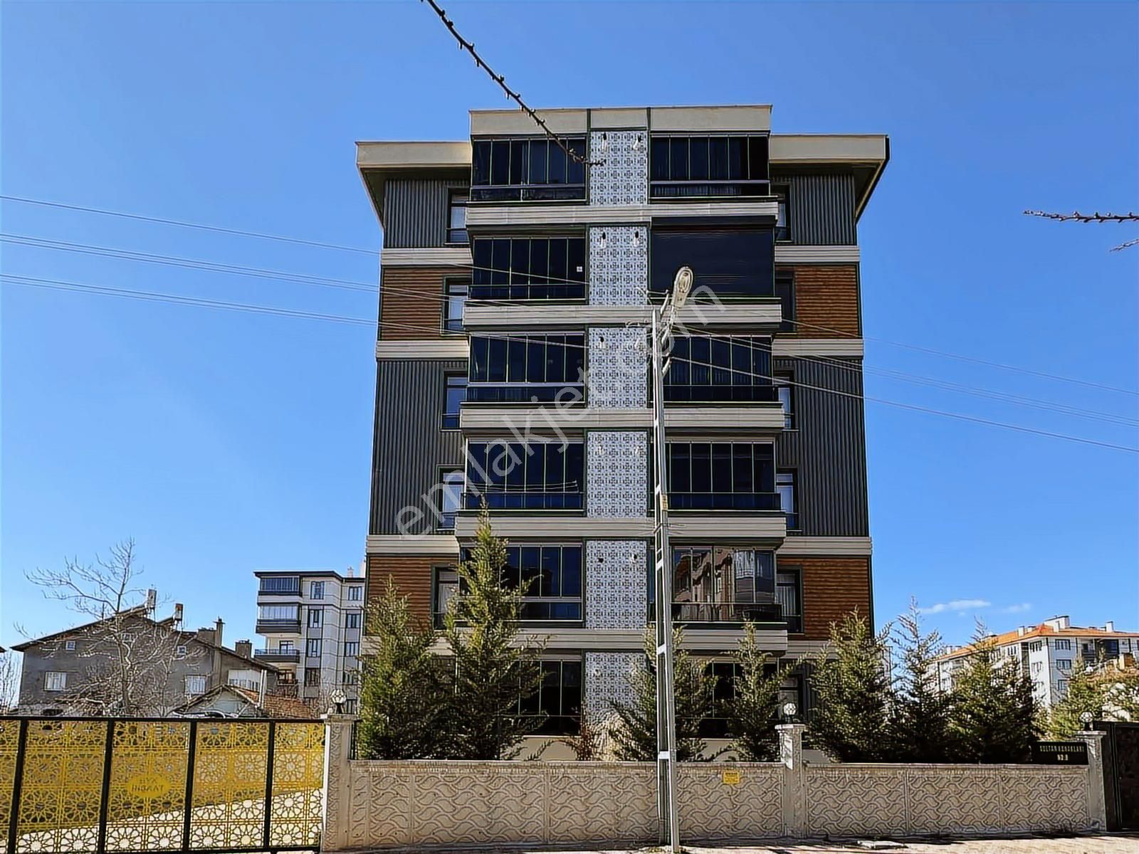 Kumköprü Balçelebi Caddesinde 150 M² Ferah 4+1 Satılık Daire