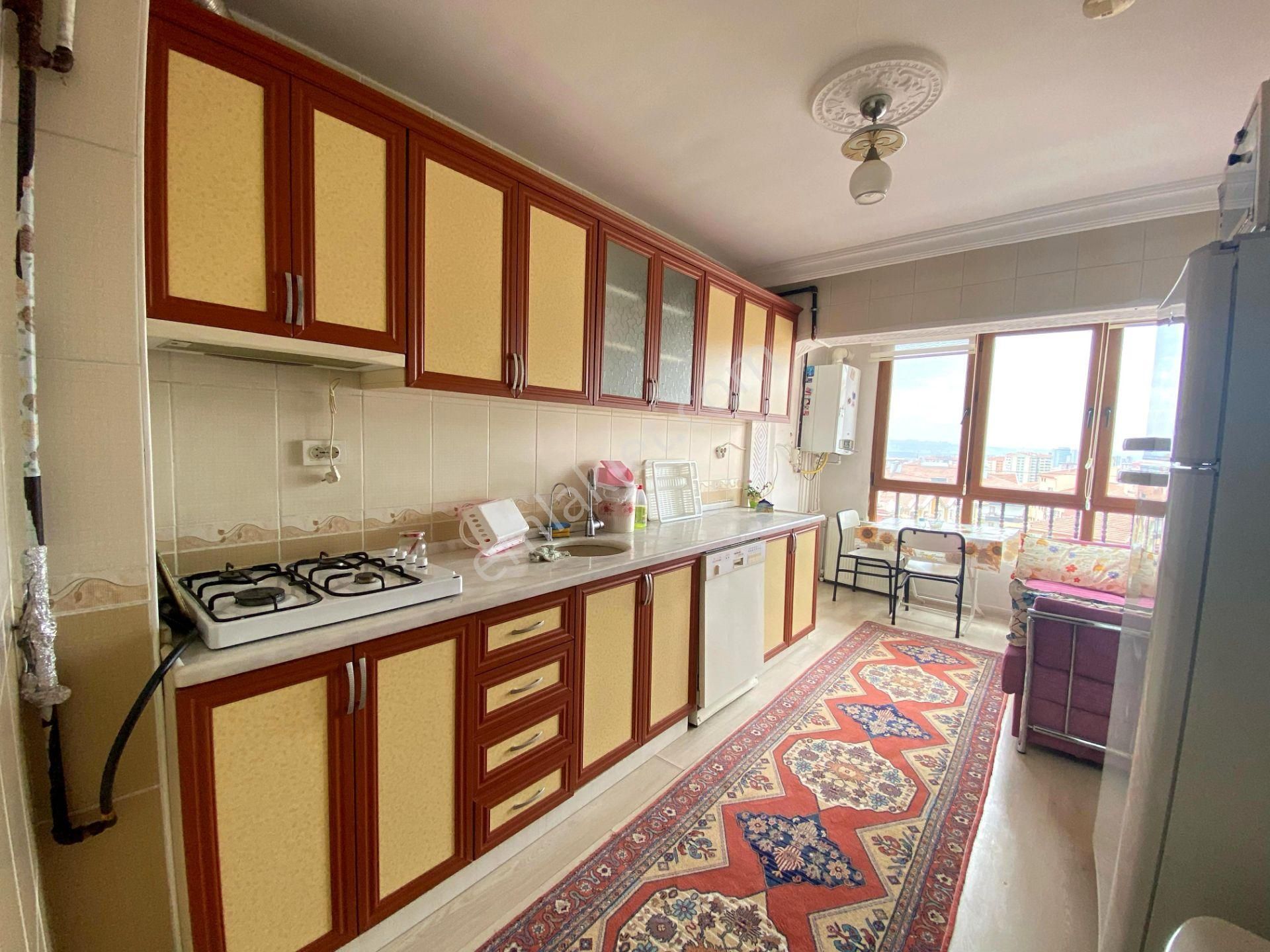 İncirli Mh. Çift Girişli Asansörlü Isı Yalıtımlı Bağımsız 5+1 - Görsel 14