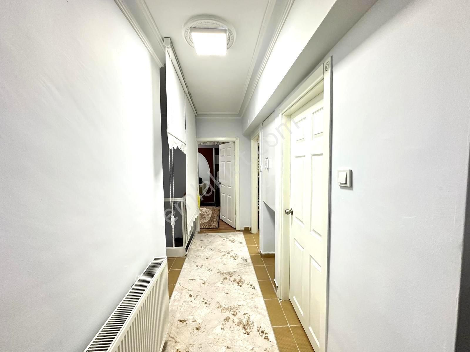 İncirli Mh. Çift Girişli Asansörlü Isı Yalıtımlı Bağımsız 5+1 - Görsel 28