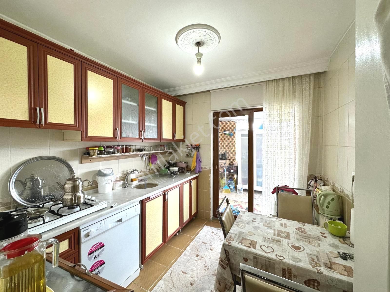 İncirli Mh. Çift Girişli Asansörlü Isı Yalıtımlı Bağımsız 5+1 - Görsel 24