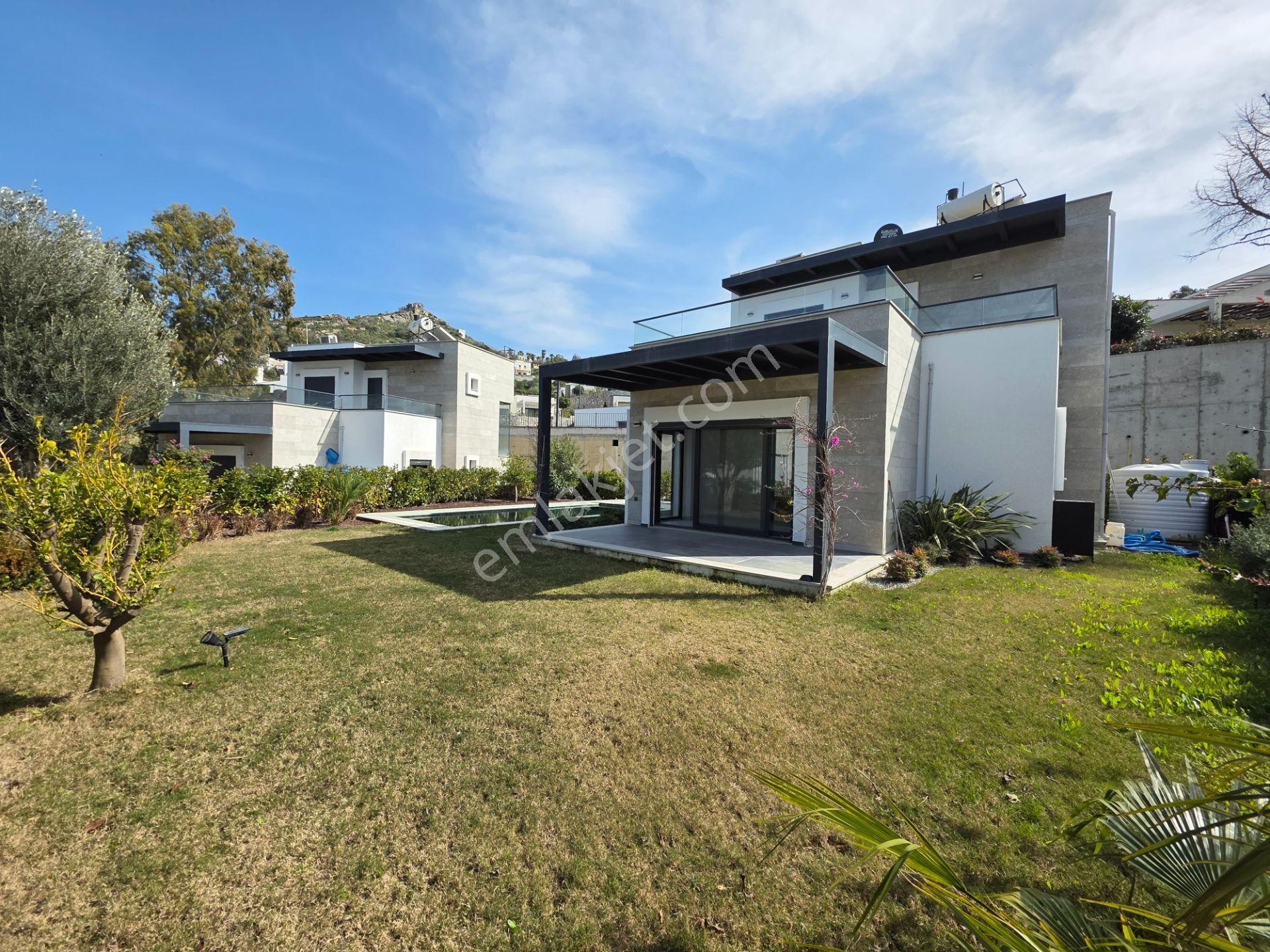 Agr Group'tan Gümüşlük'te 12 Ay 3+1 Özel Havuz Bahçeli Villa