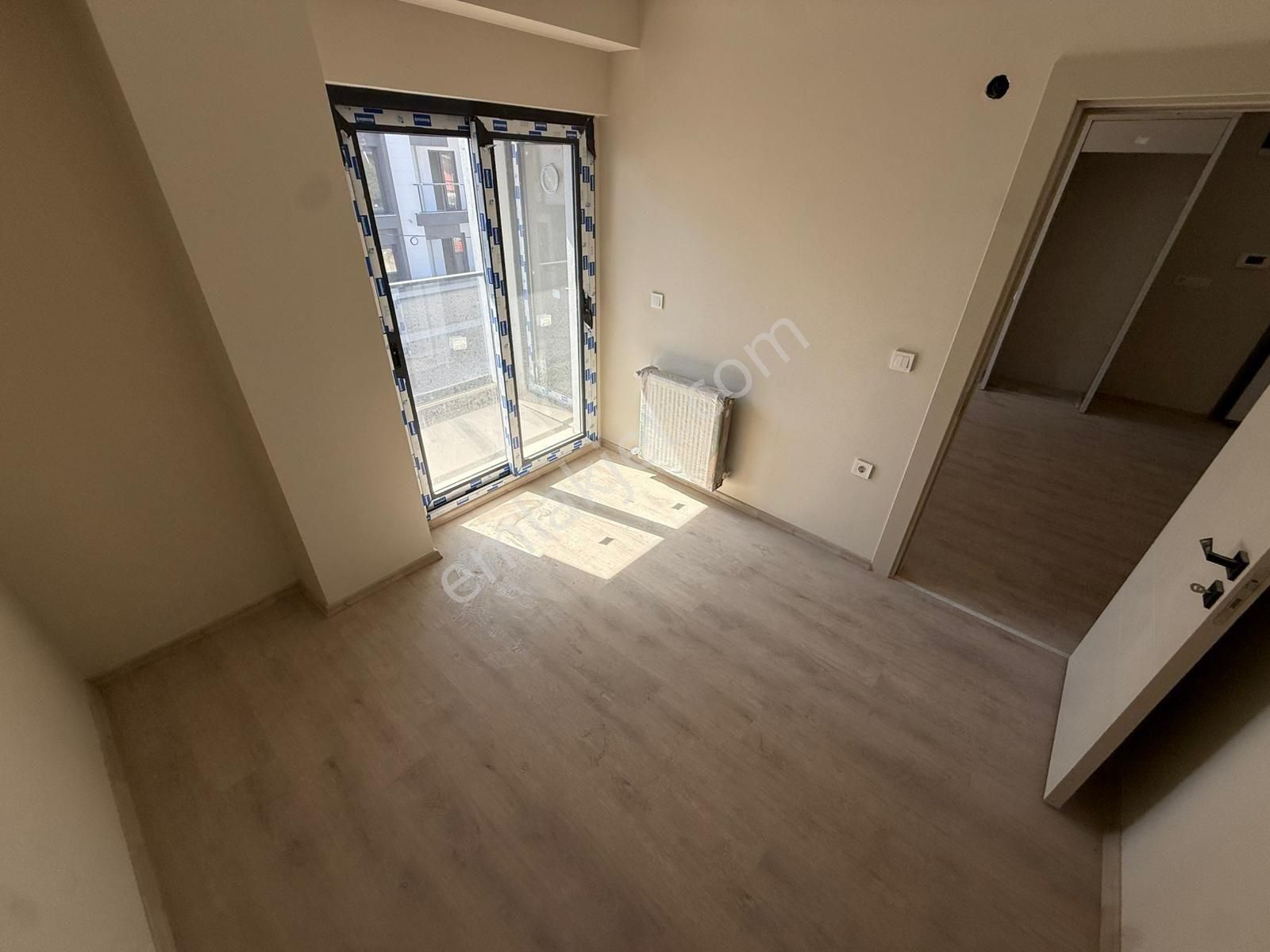 %70 Kredili Seyrekte Cadde Üzeri Lüx 1+1 Satılık Daire - Görsel 7