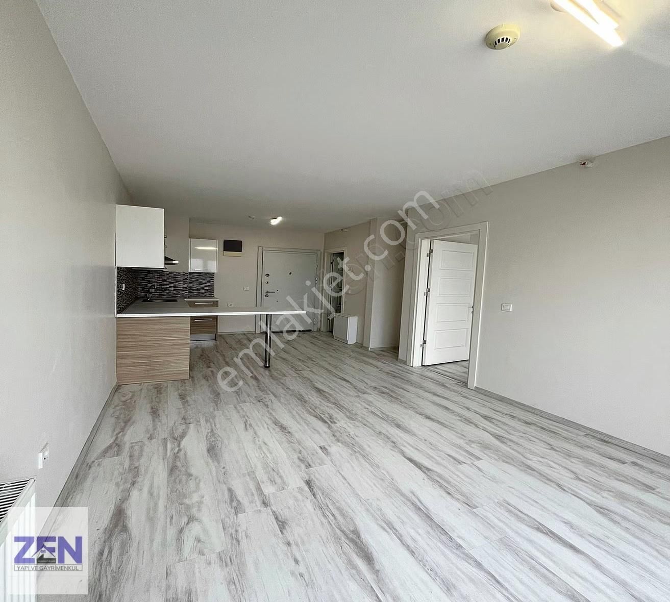 Site İçinde Sosyal Aktiviteli Acil Kiralık 1+1 Daire - Görsel 9