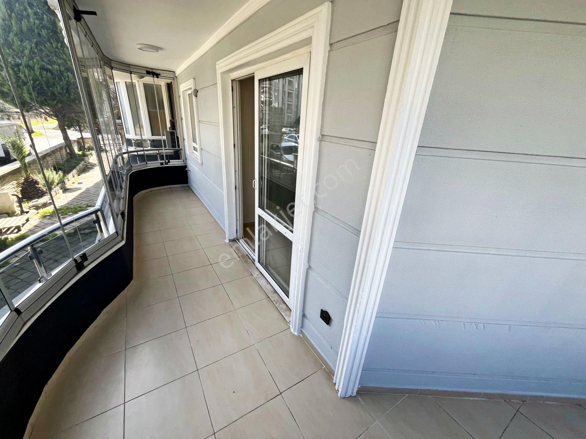 🛑🛑aktif'ten Akçay'da Satılık Nezih Muhitte Ön Cephe Doğalgazlı 8 Yaşında 2+1 Daire - Görsel 3