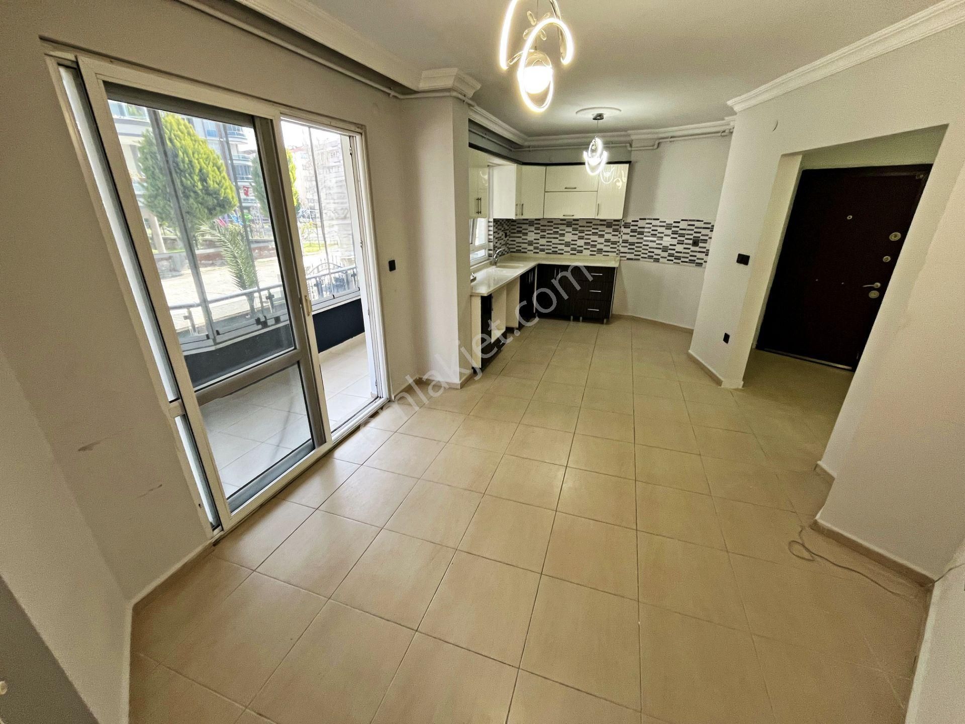 🛑🛑aktif'ten Akçay'da Satılık Nezih Muhitte Ön Cephe Doğalgazlı 8 Yaşında 2+1 Daire - Görsel 4